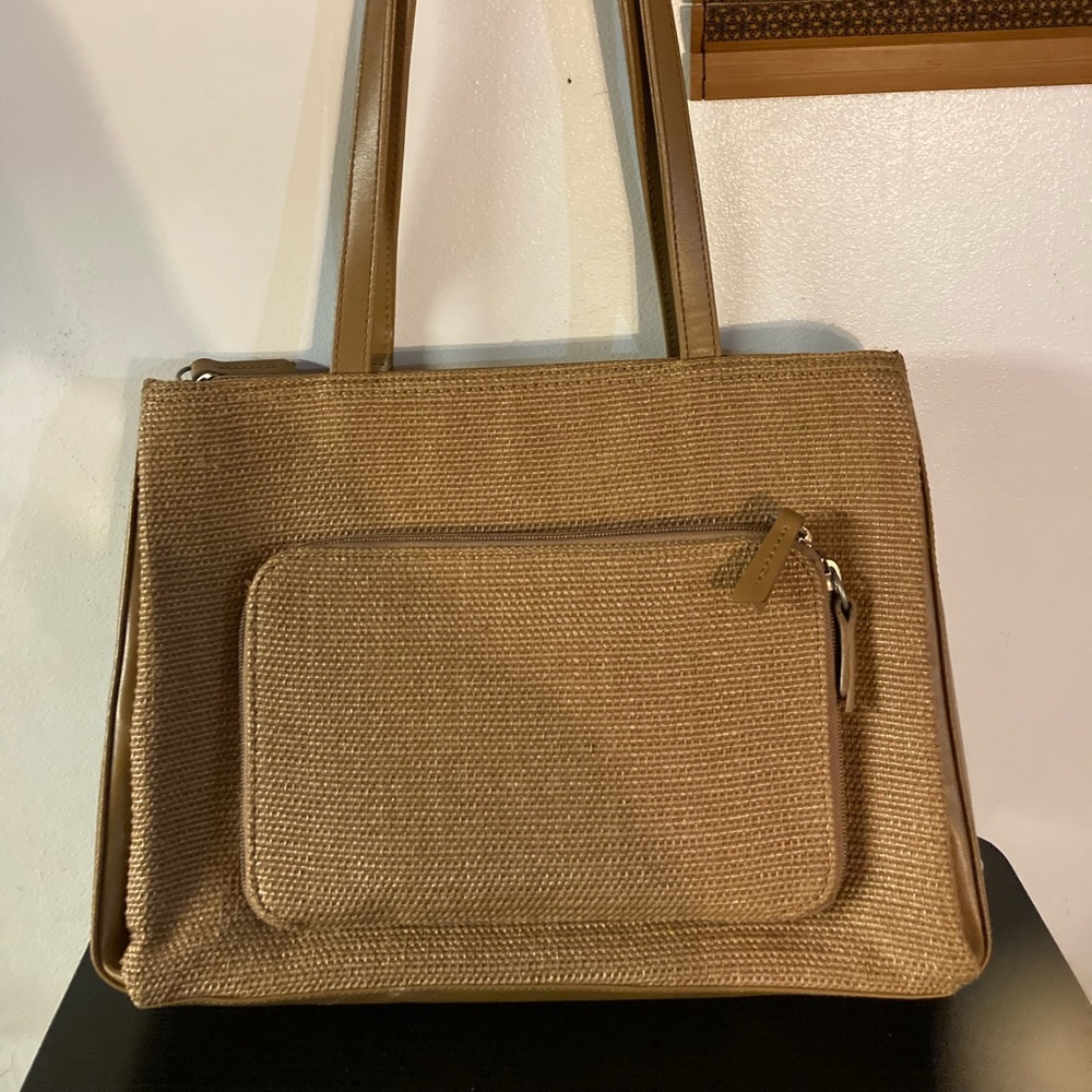 Liz Claiborne